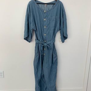 F R E E  P E O P L E   r o m p e r